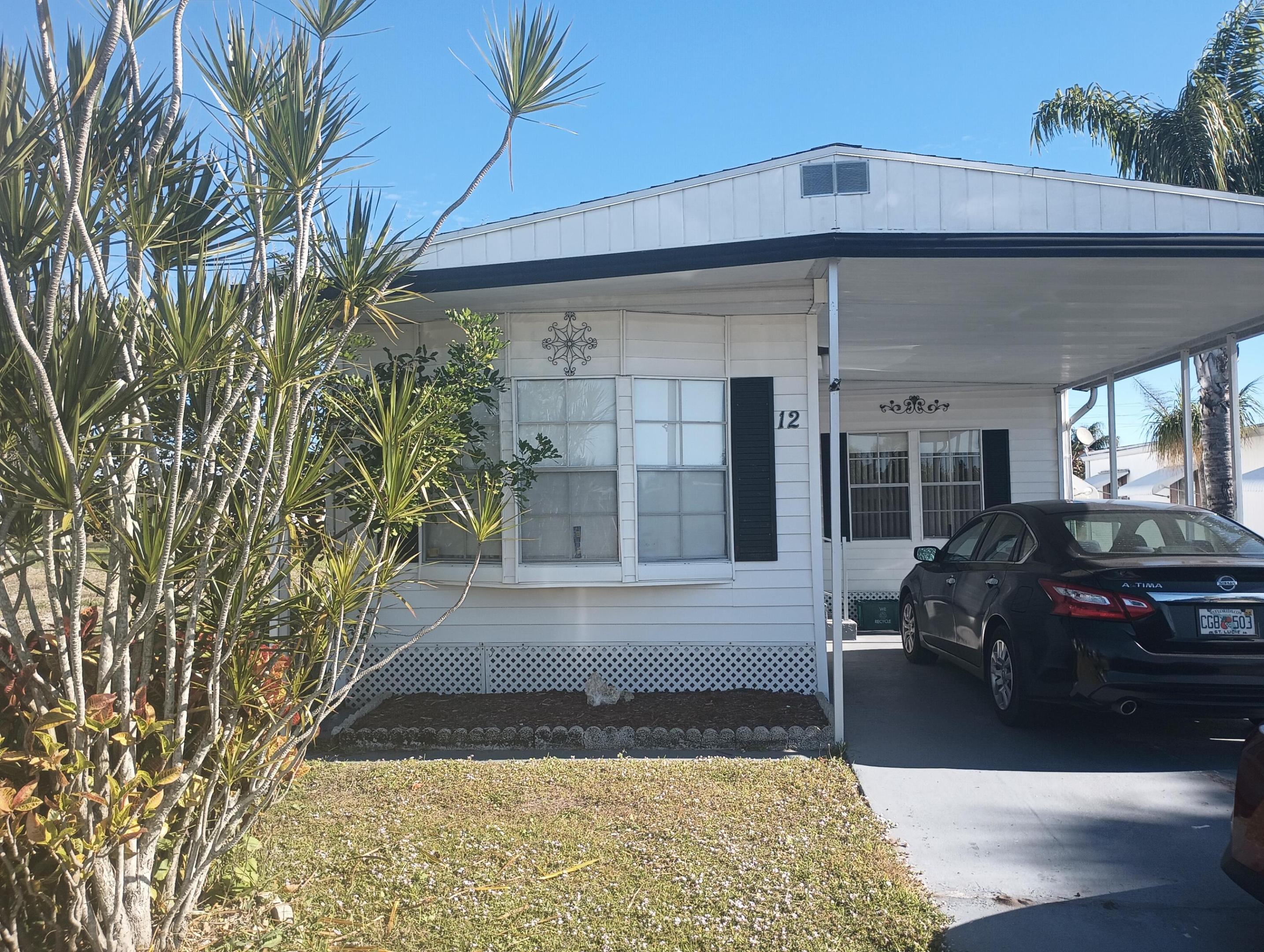 Spanish Lakes Riverfront - Residential