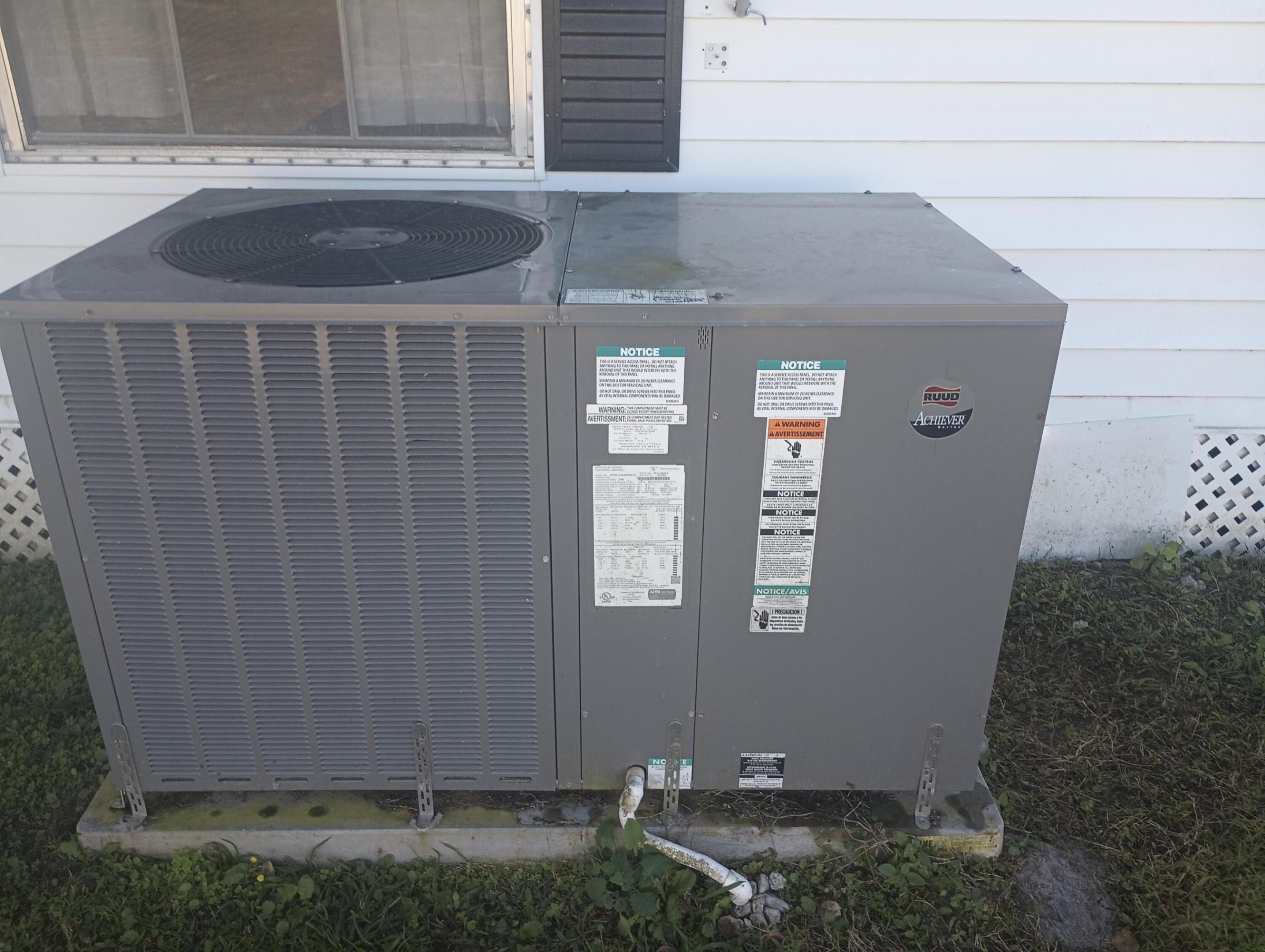 Spanish Lakes Riverfront - Residential