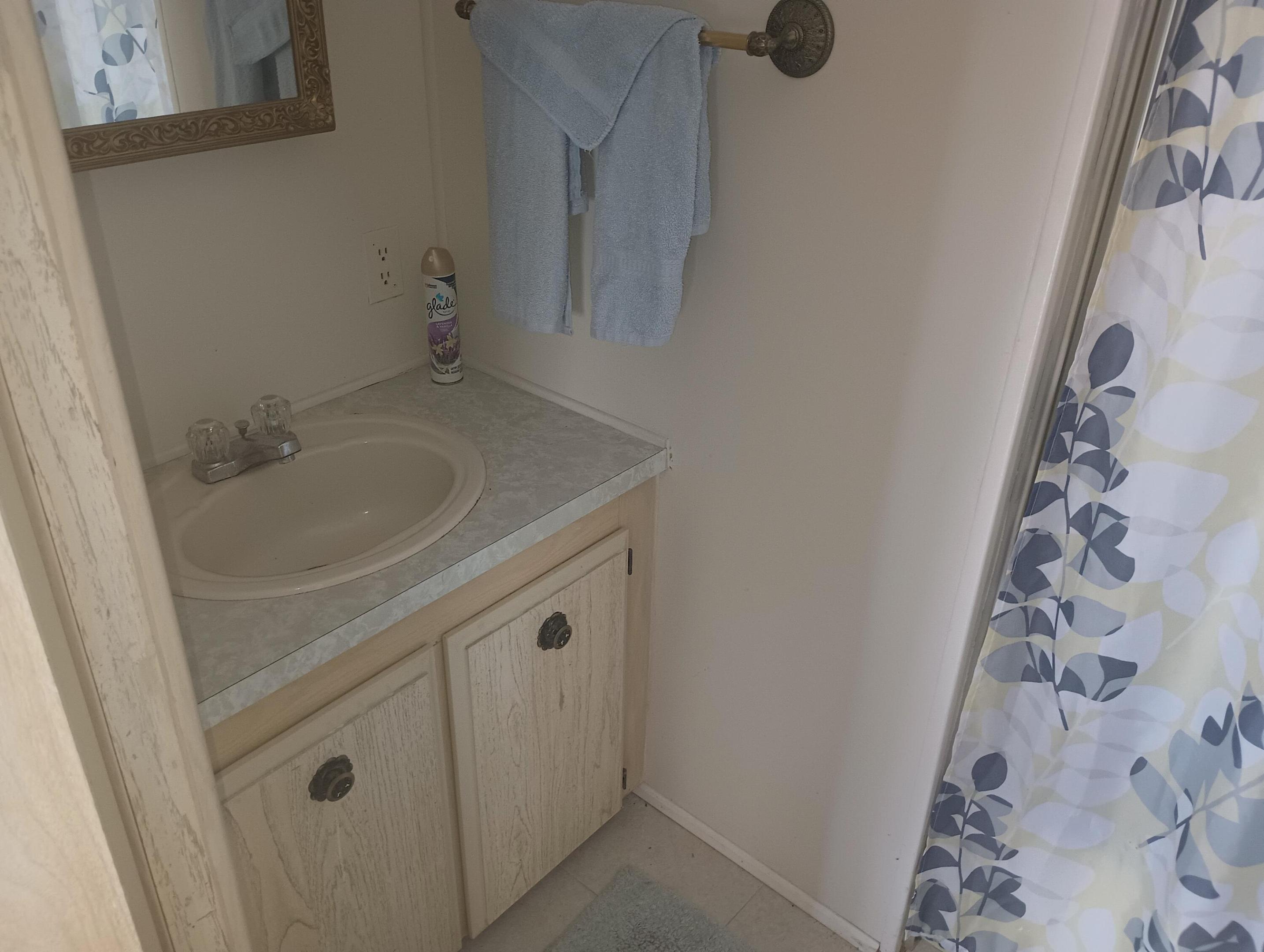 Spanish Lakes Riverfront - Residential