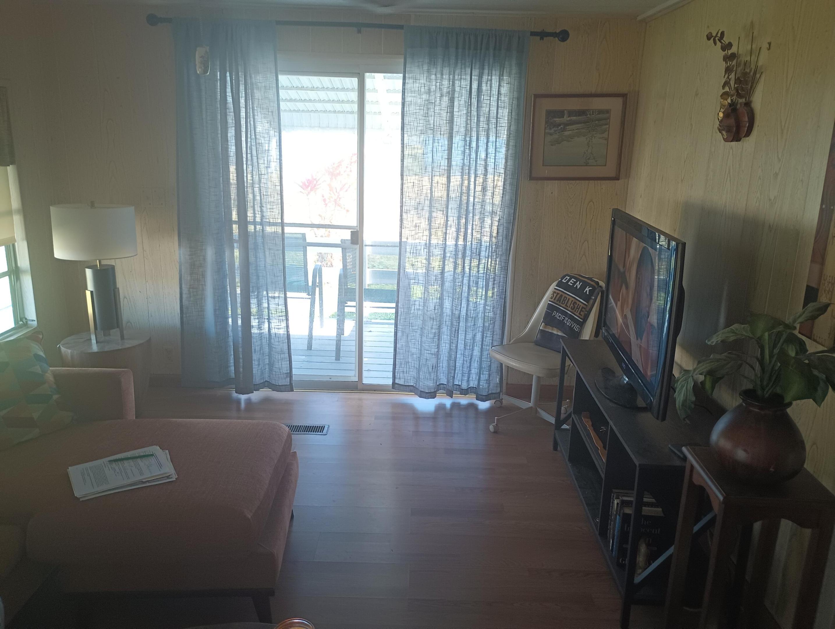 Spanish Lakes Riverfront - Residential