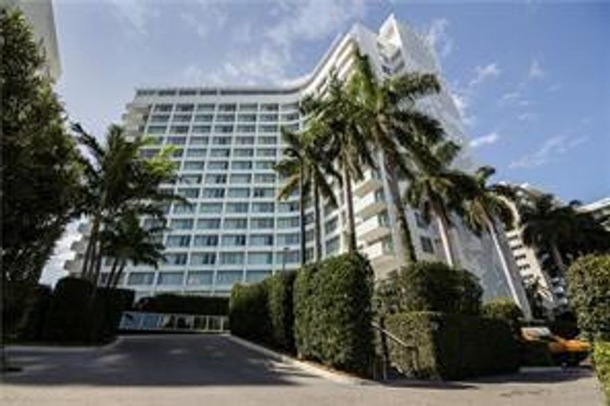 Wonderful opportunity to live in heart of South Beach in trendy 5 star Condo-Hotel Mondrian. This unit is not in hotel program. Enjoy Dining, Sunset bar, 2 Swimming pools, Aqua spa, Fitness Center, 24 hour Room Service and more.