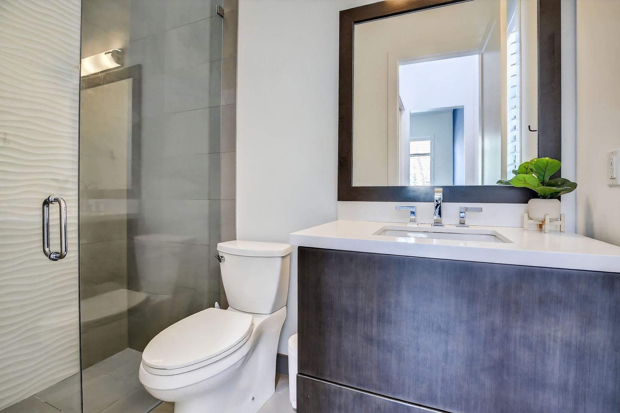 Smrt Estates 172-58 B - Residential