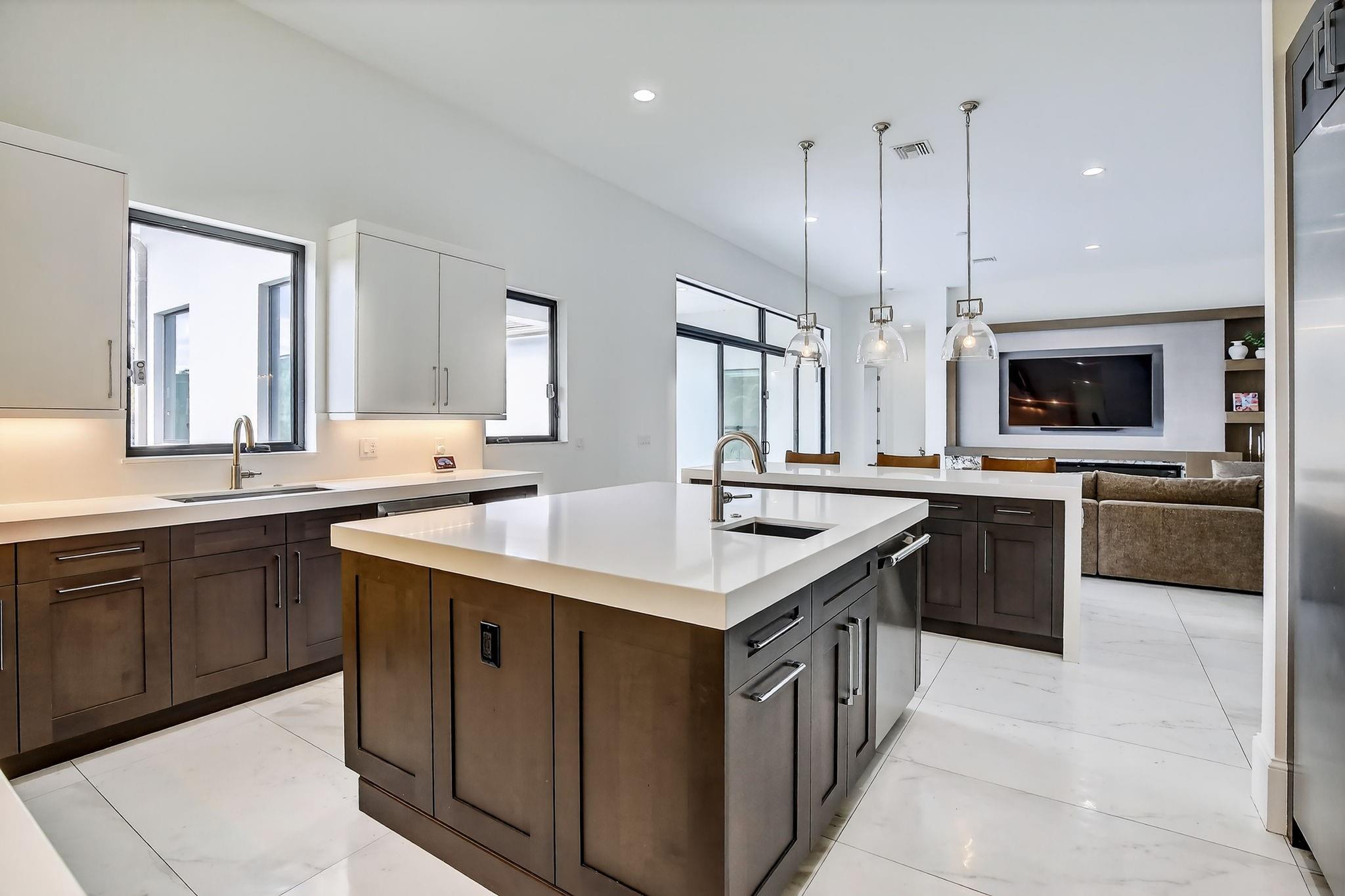 Smrt Estates 172-58 B - Residential