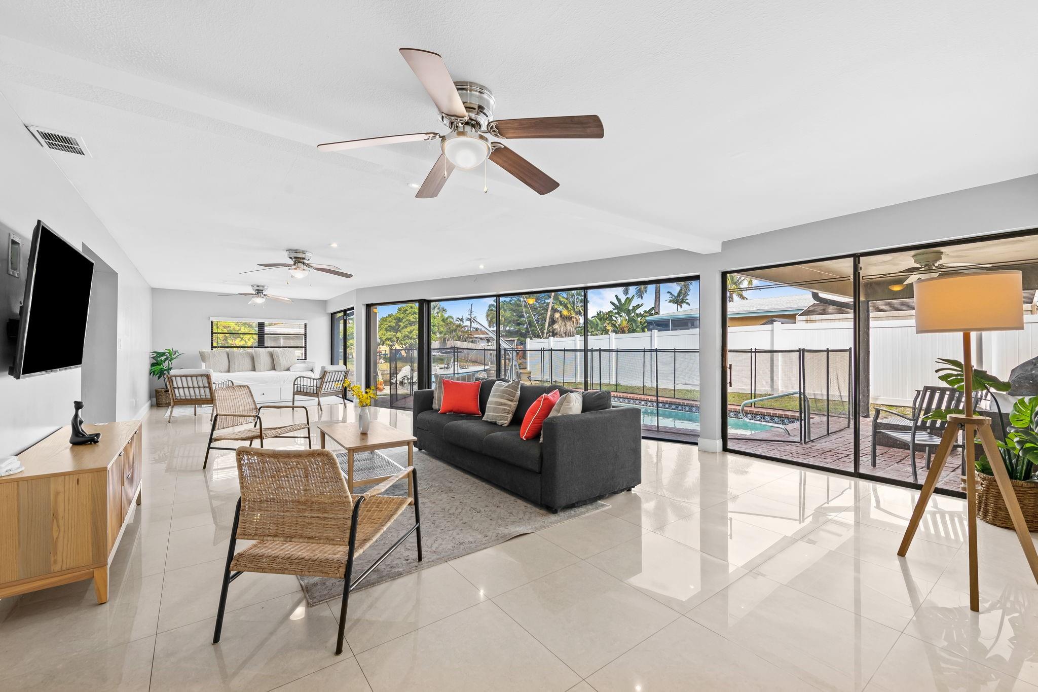 BOULEVARD PARK ISLES SEC - Residential Lease