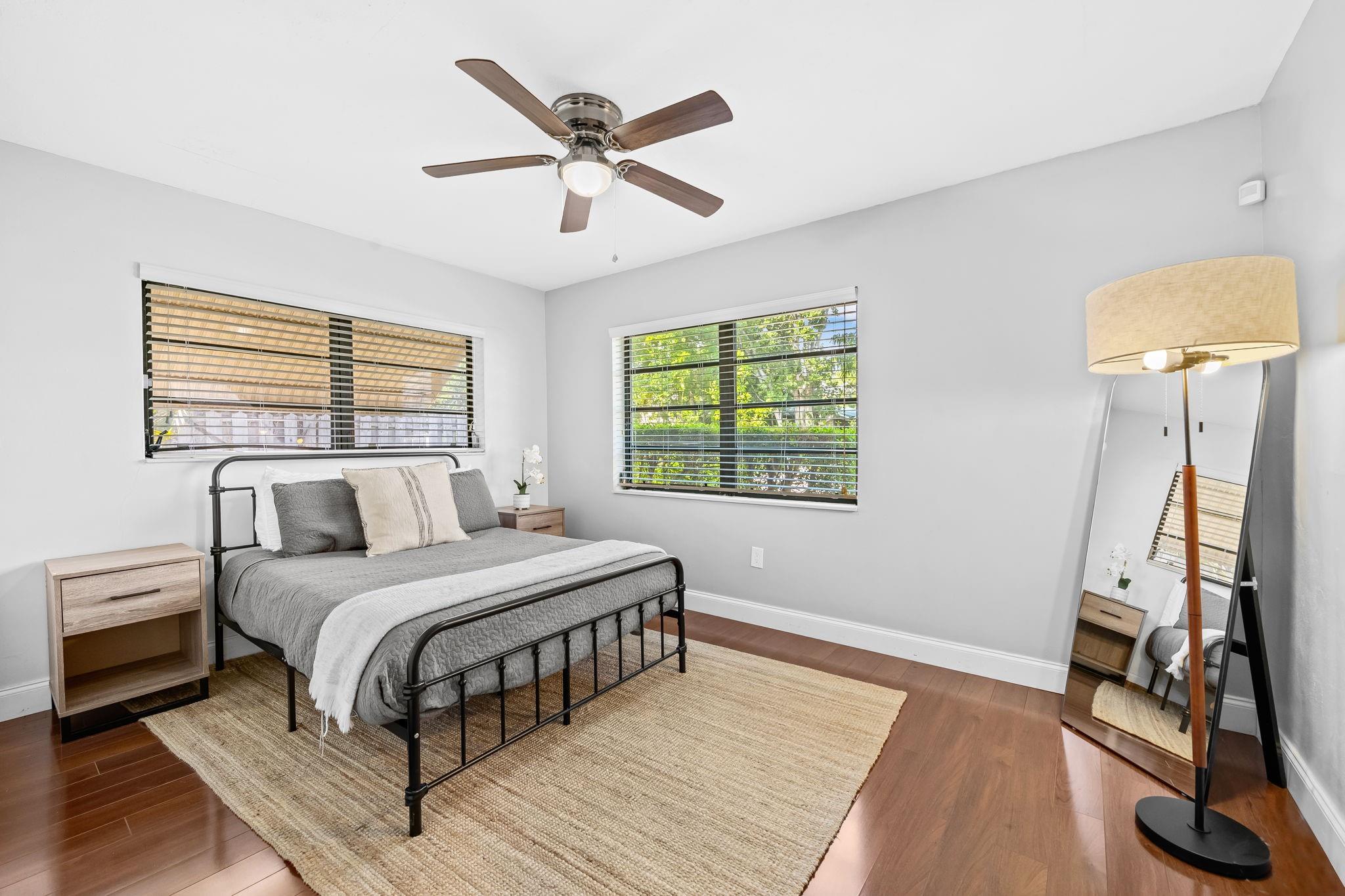 BOULEVARD PARK ISLES SEC - Residential Lease