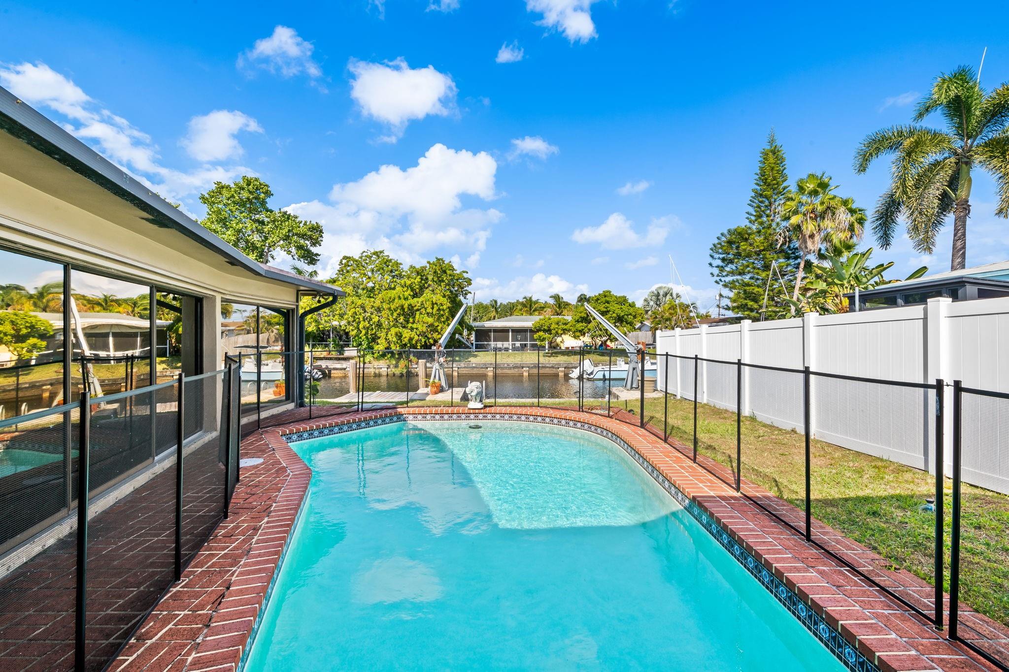 BOULEVARD PARK ISLES SEC - Residential Lease