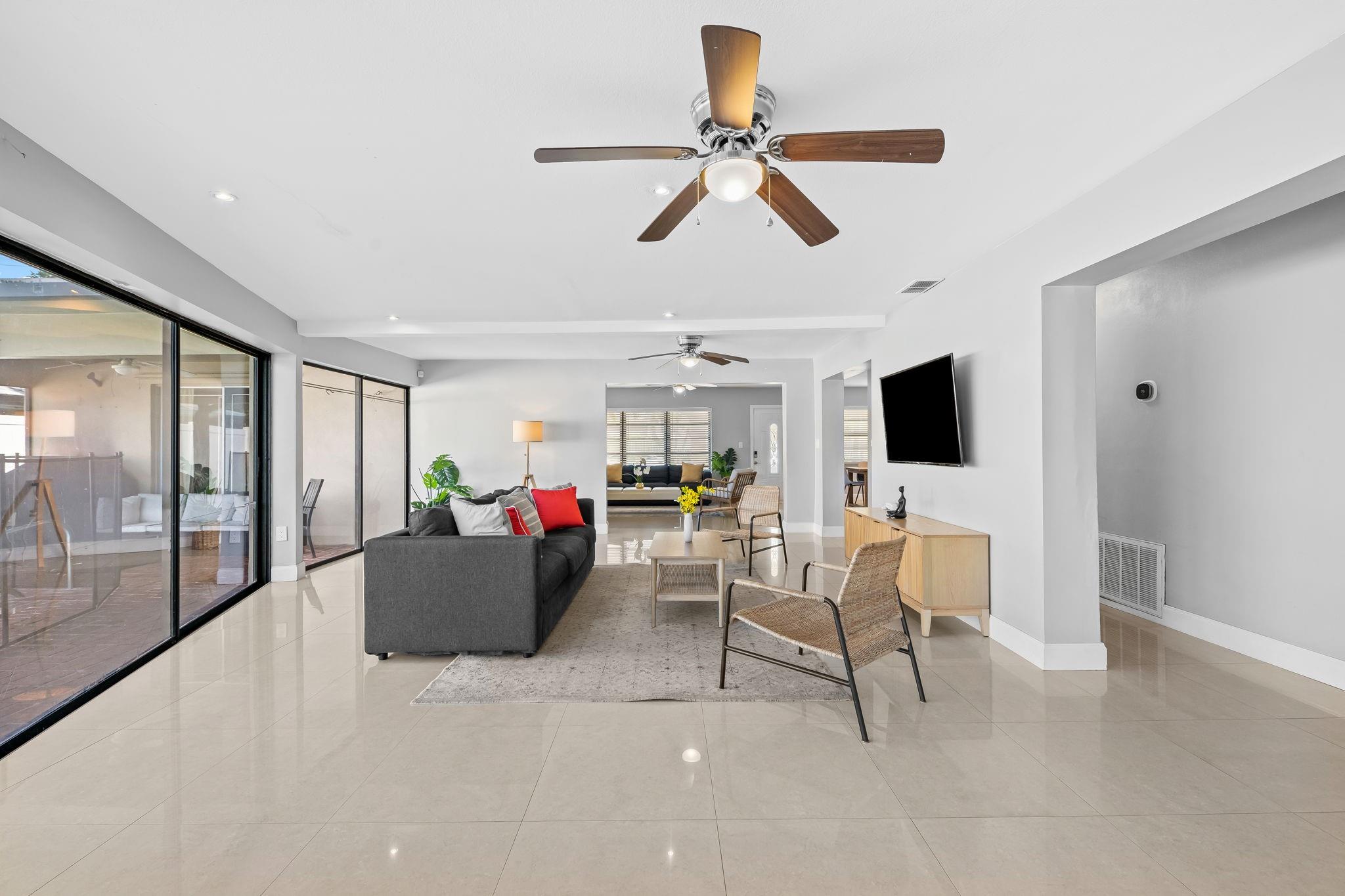 BOULEVARD PARK ISLES SEC - Residential Lease