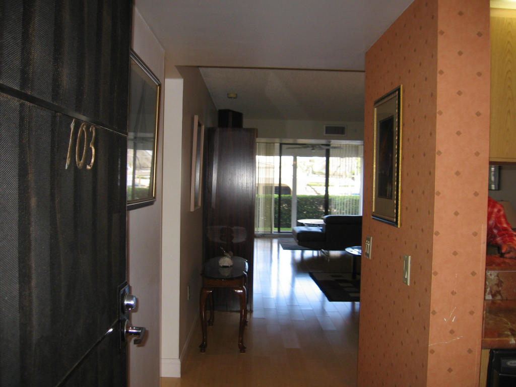 MARINA AT THE BLUFFS COND - Residential Lease