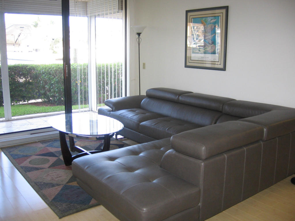 MARINA AT THE BLUFFS COND - Residential Lease