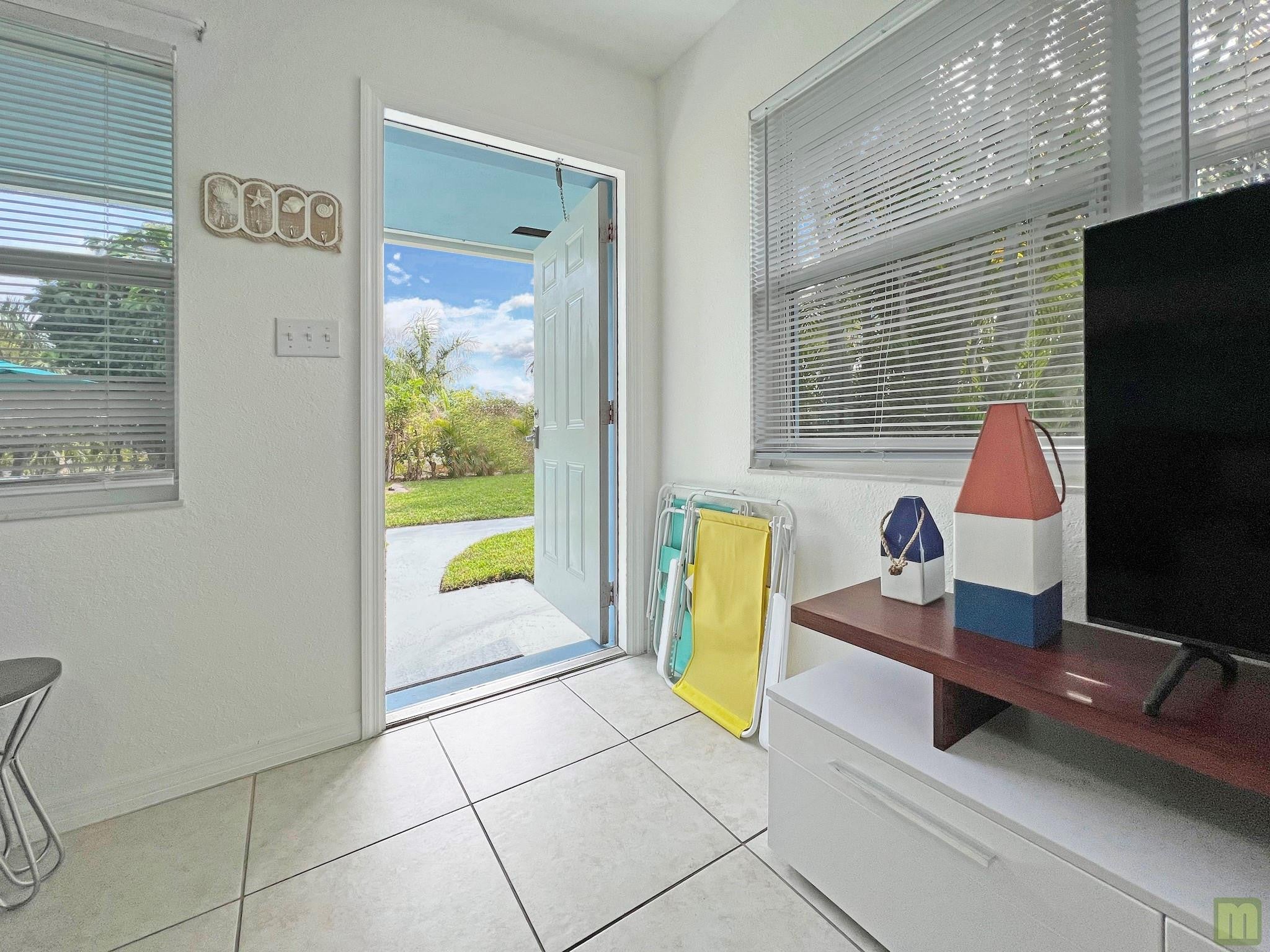 2695 SE 1ST Court 1