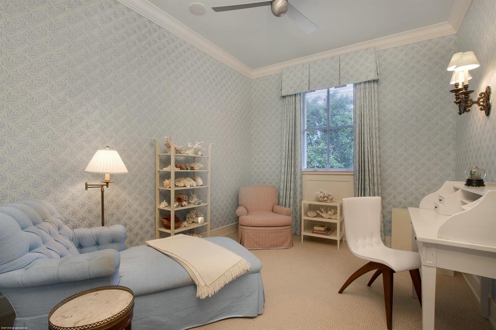 BEARS CLUB - Residential