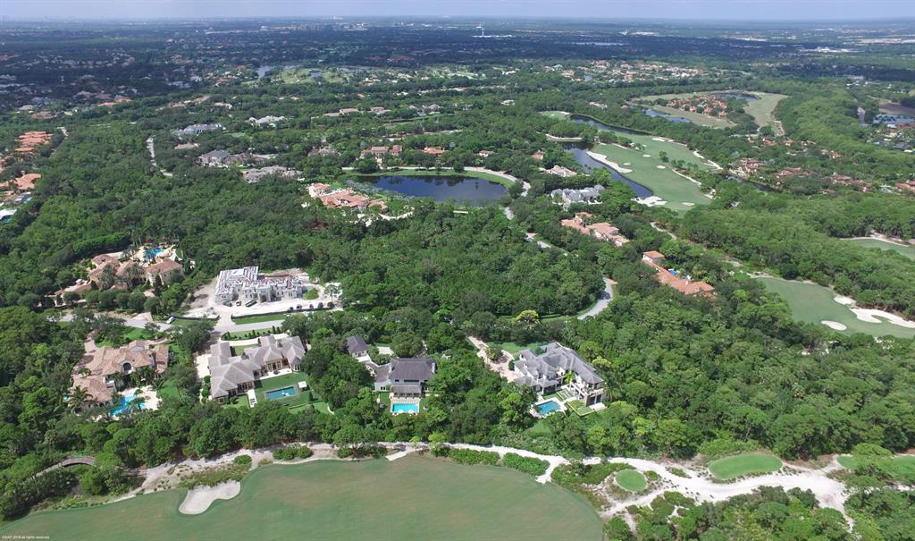 BEARS CLUB - Residential