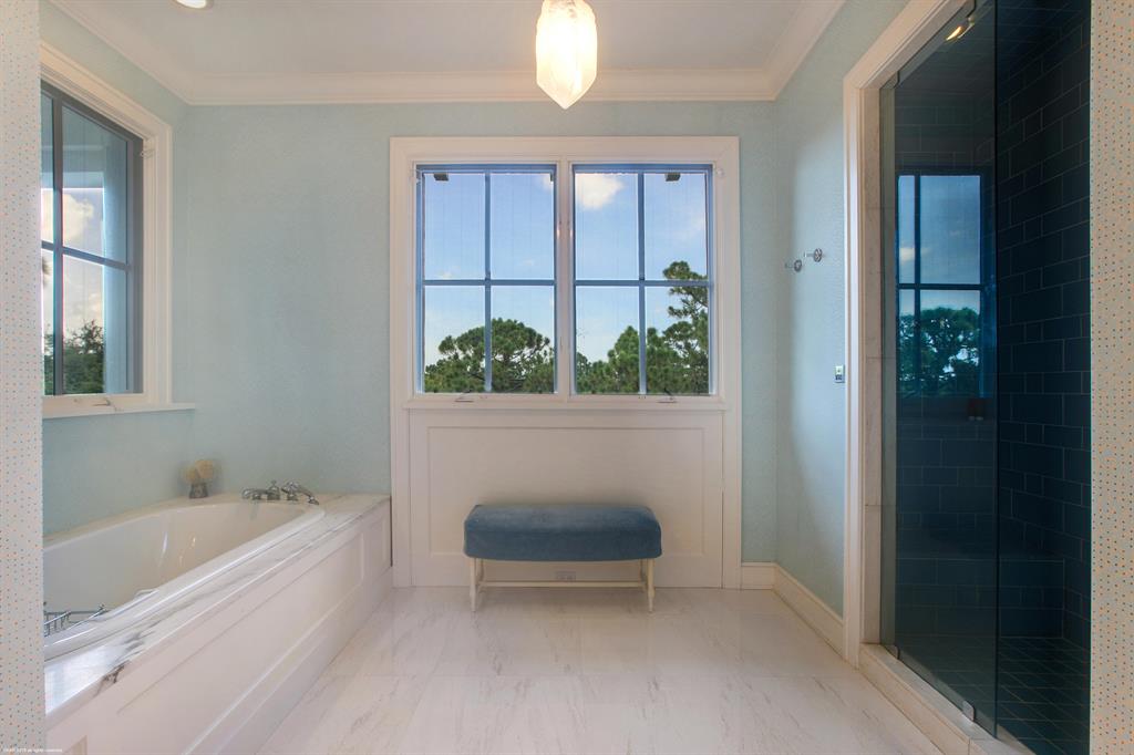 BEARS CLUB - Residential