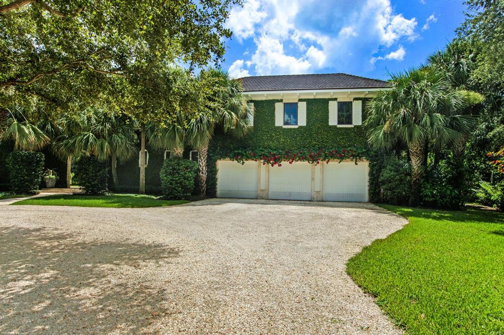 BEARS CLUB - Residential