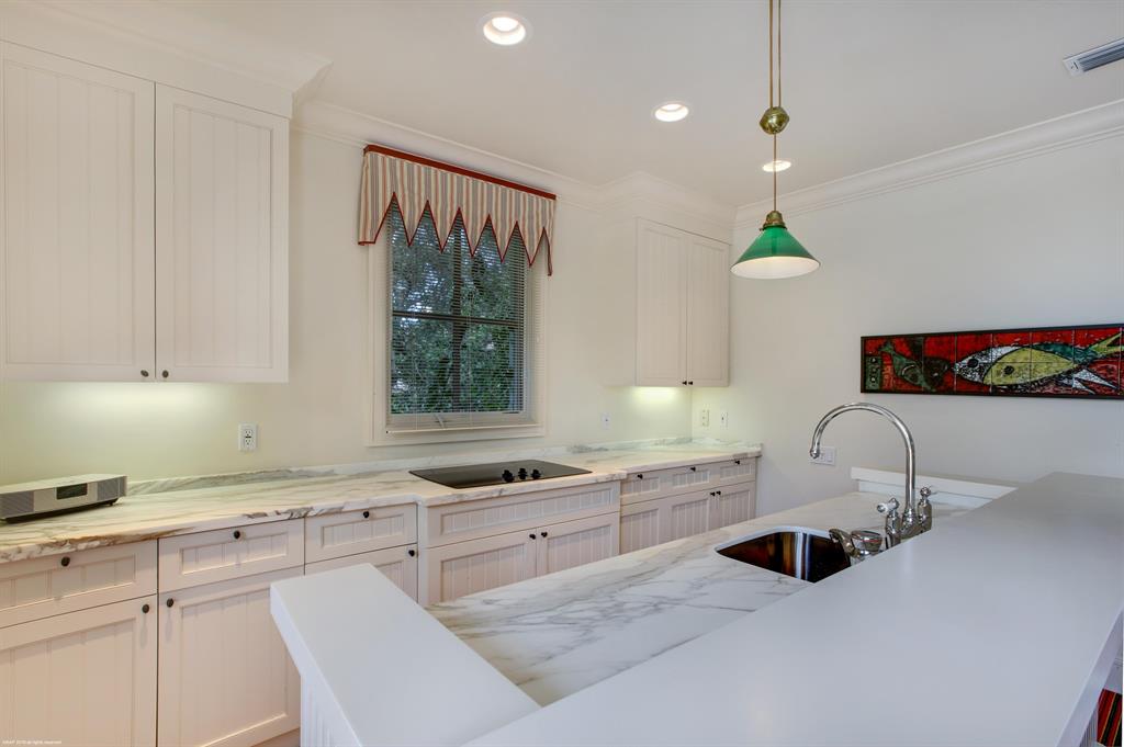 BEARS CLUB - Residential