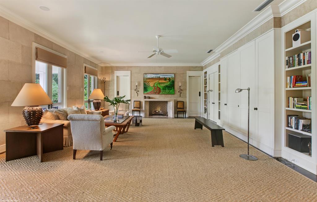 BEARS CLUB - Residential