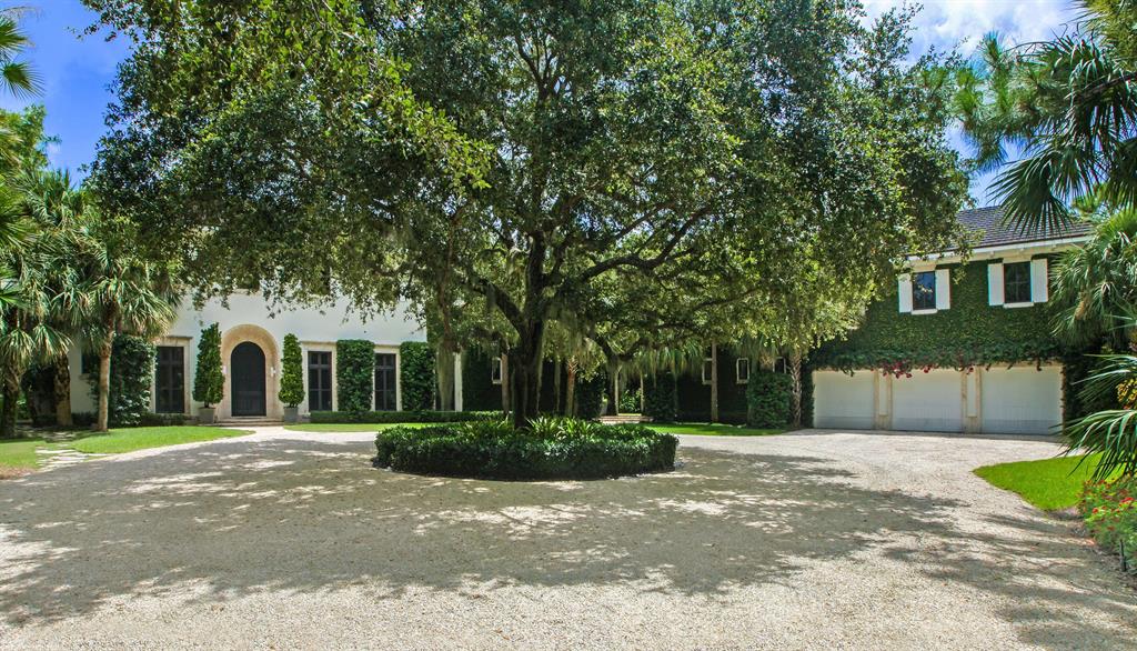 BEARS CLUB - Residential