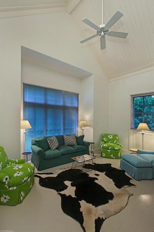 BEARS CLUB - Residential