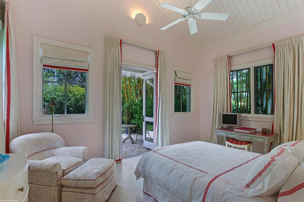 BEARS CLUB - Residential