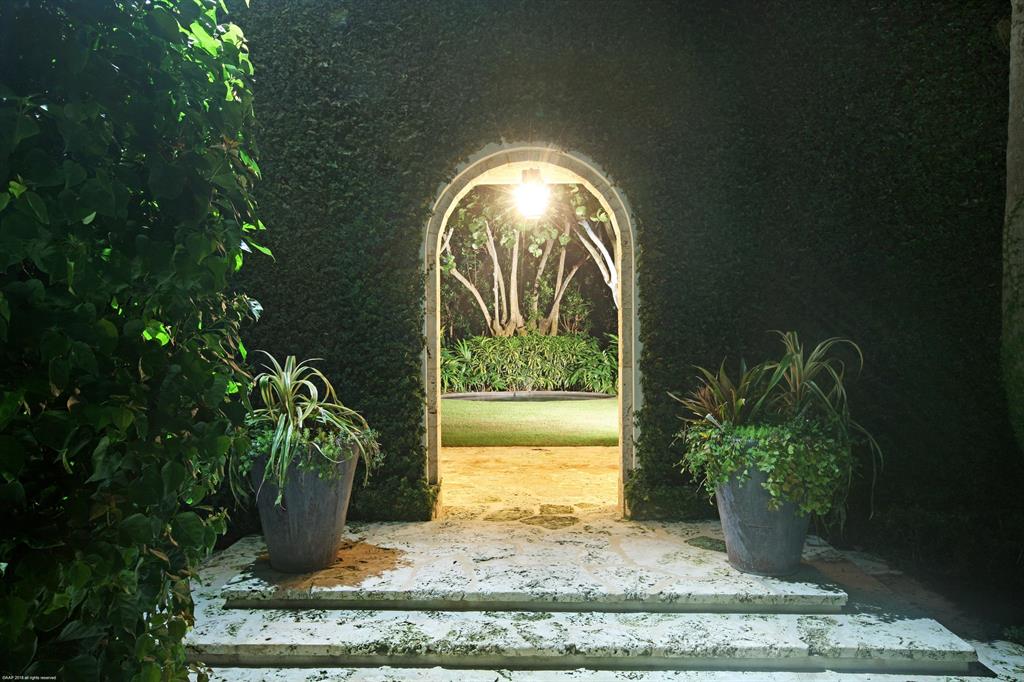 BEARS CLUB - Residential