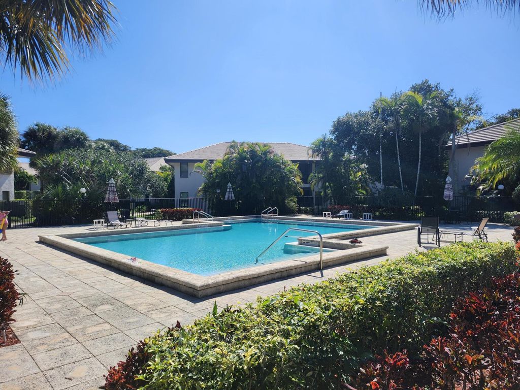 Photo of 9316 Sabal Ridge Circle #B, Boca Raton, FL 33428 (MLS # R11165946)