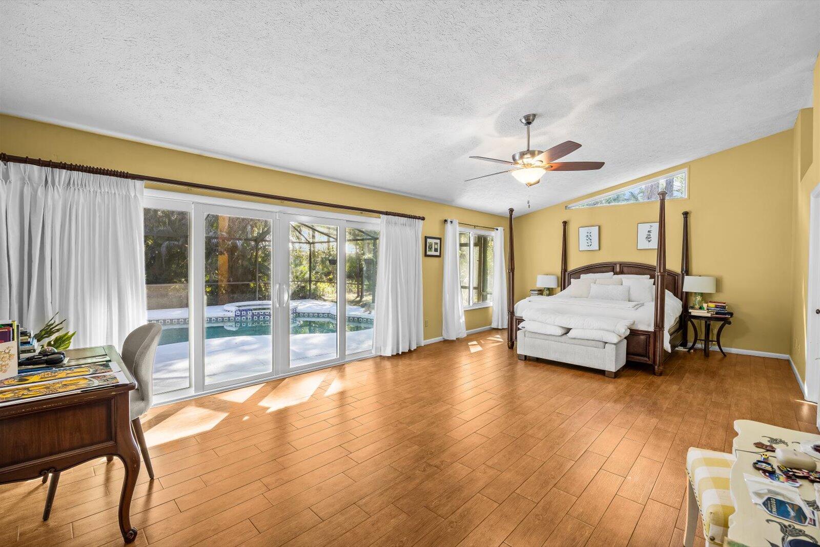 CRANE CREEK COUNTRY CLUB - Residential