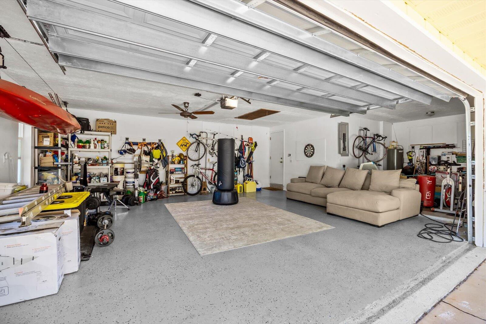 CRANE CREEK COUNTRY CLUB - Residential