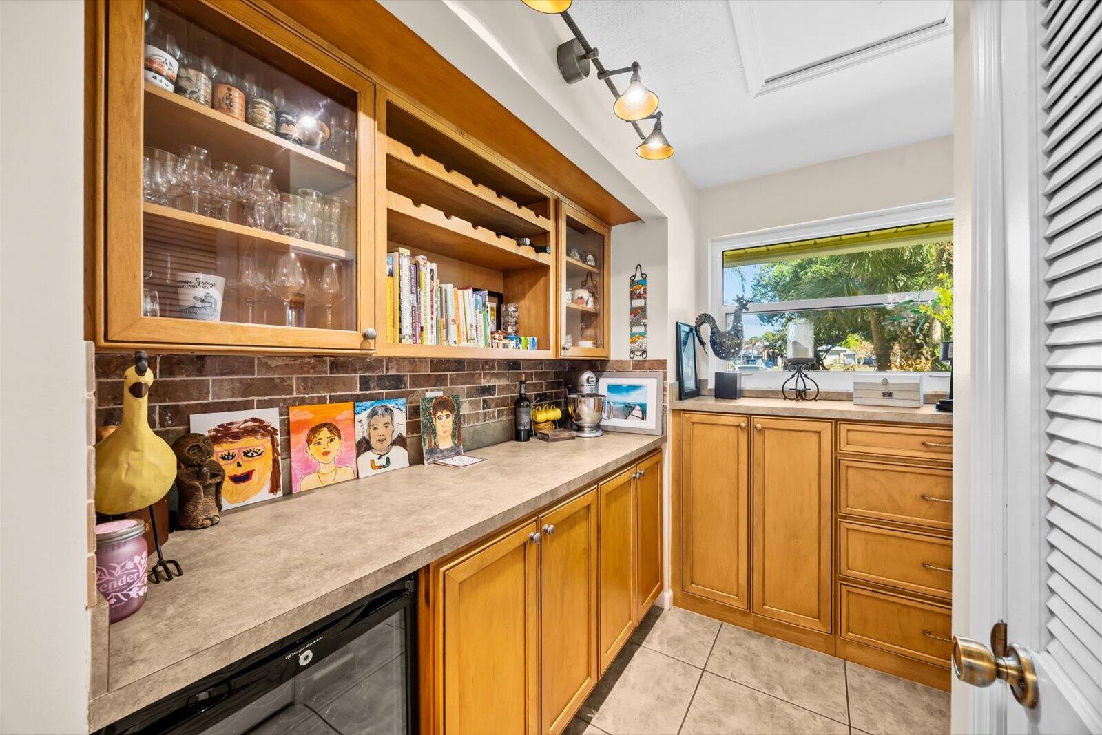 CRANE CREEK COUNTRY CLUB - Residential