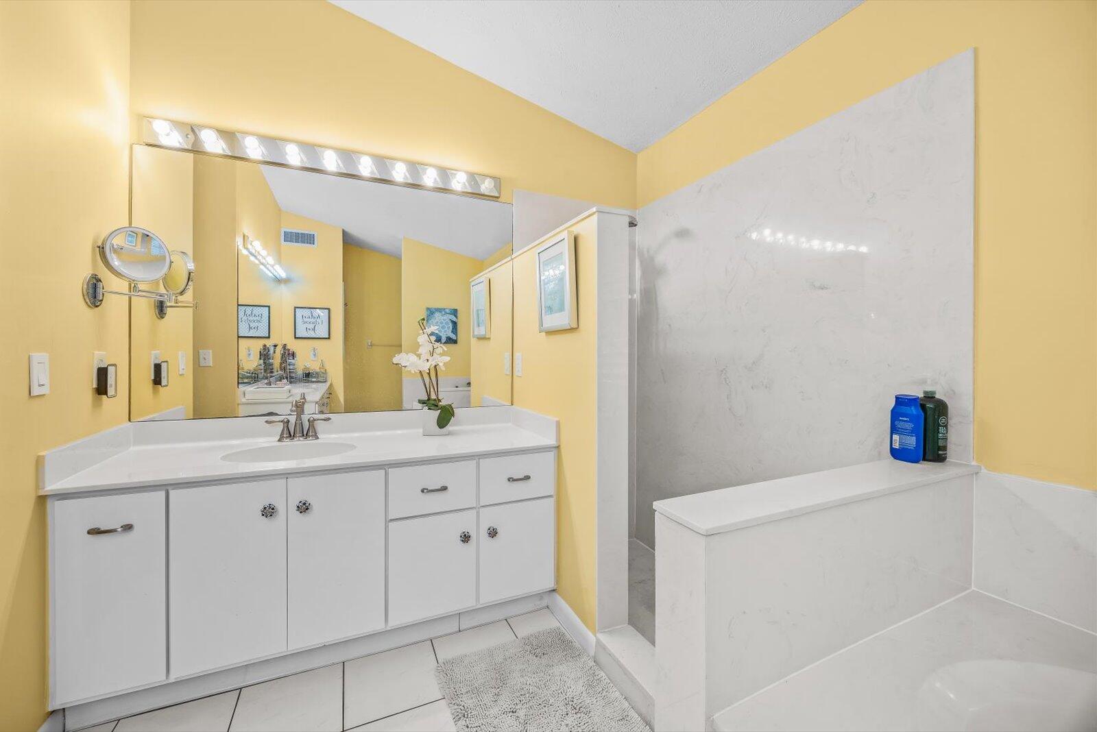 CRANE CREEK COUNTRY CLUB - Residential