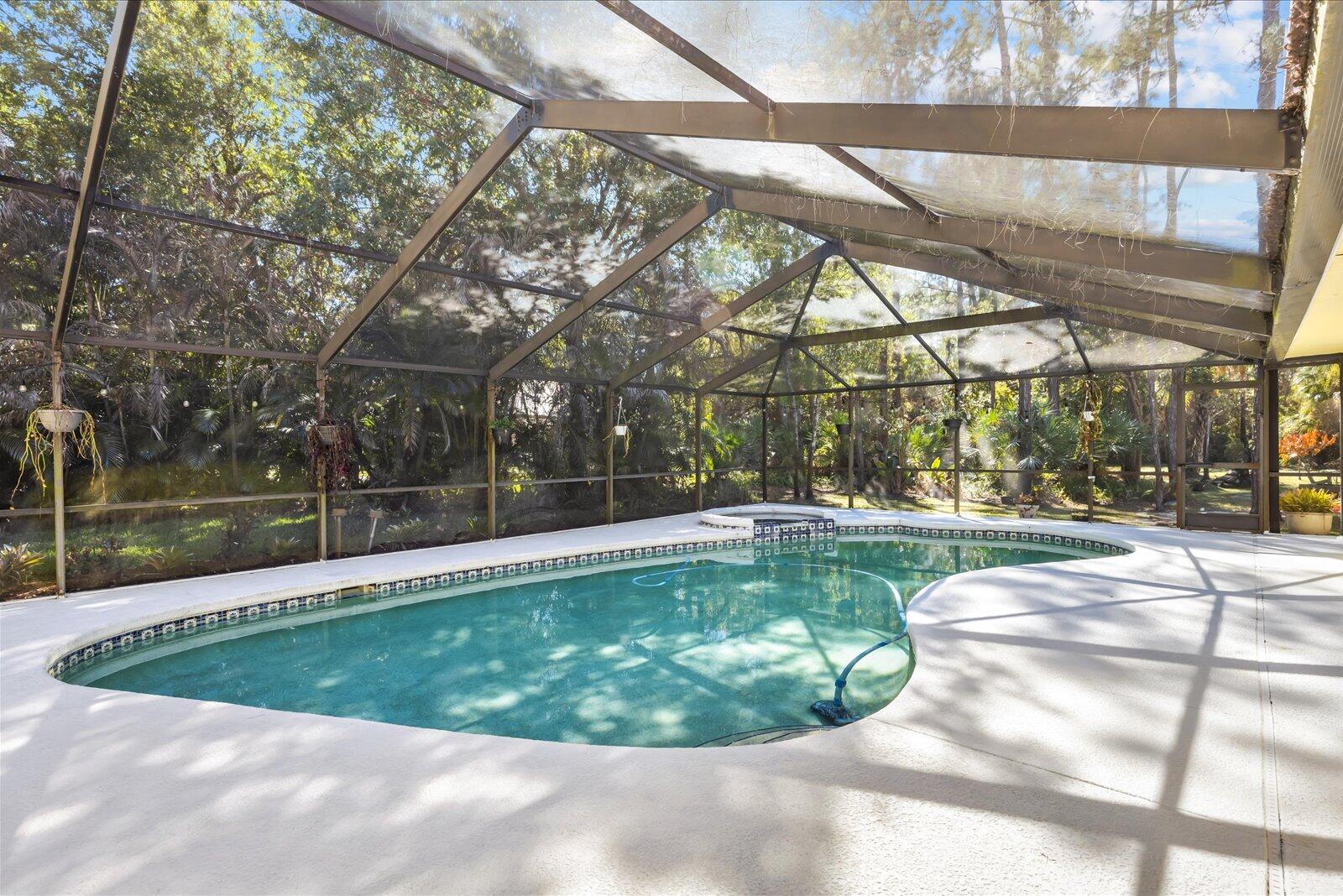 CRANE CREEK COUNTRY CLUB - Residential