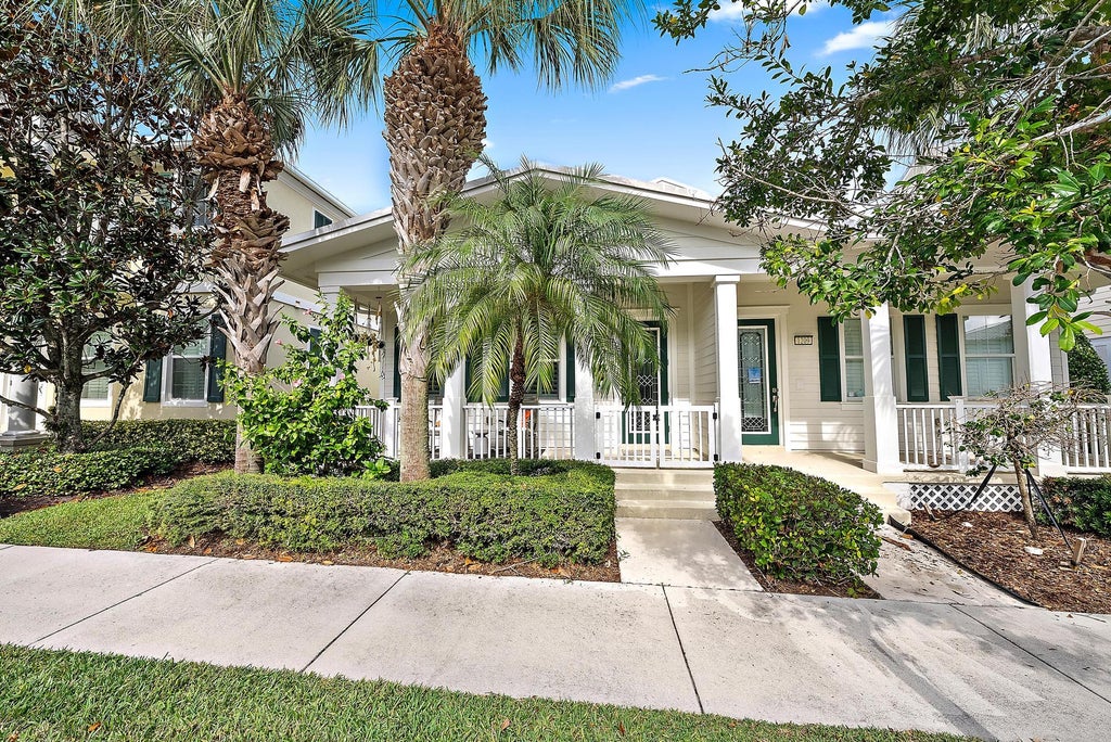 Photo of 1213 Islamorada Drive, Jupiter, FL 33458 (MLS # R11151698)