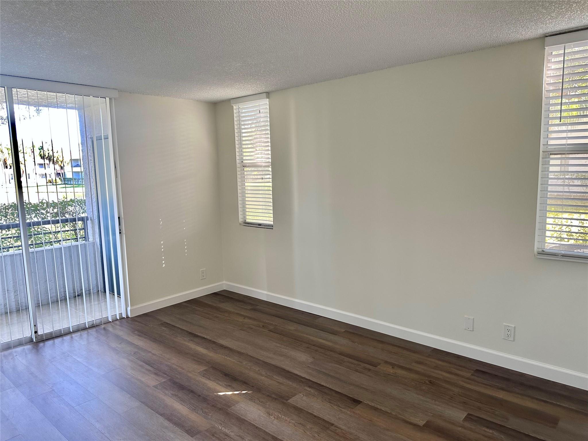 Coco Parc - Residential