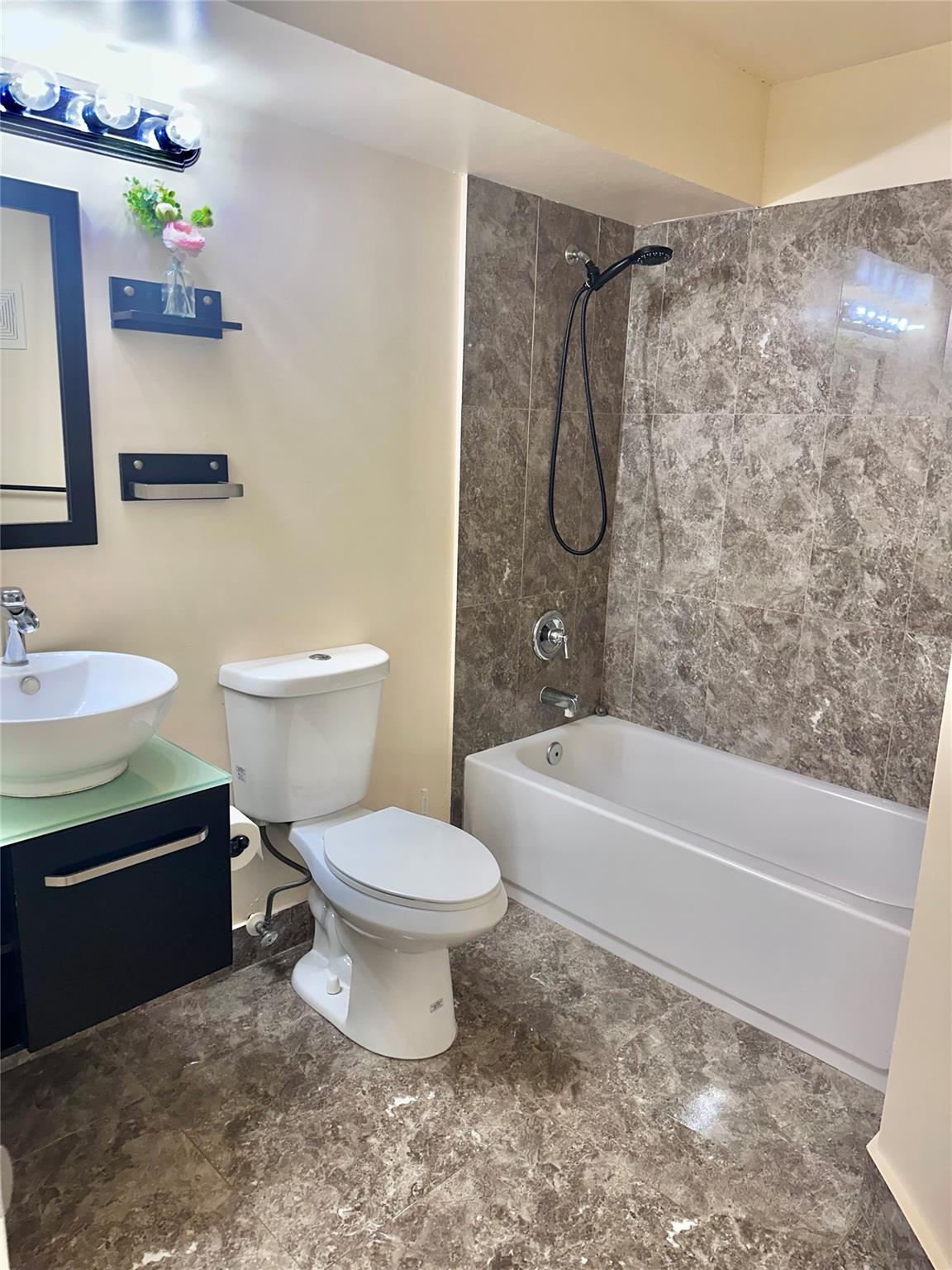 Coco Parc - Residential