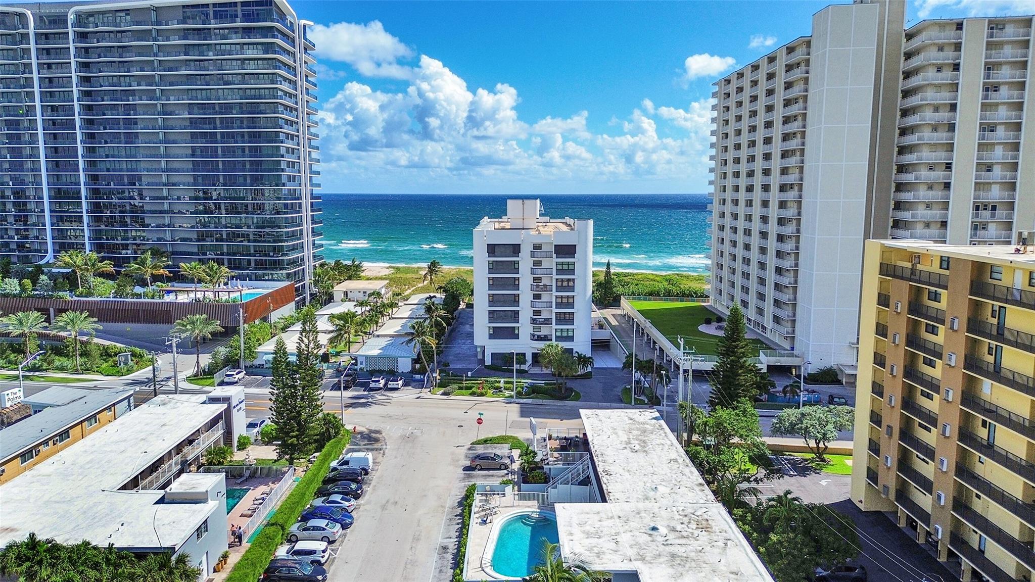 812 N Ocean Blvd 202