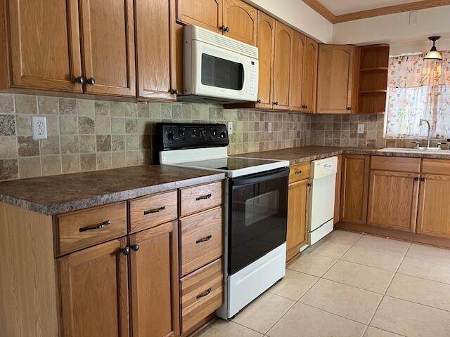 NORTH ANDREWS GARDENS FIR - Residential