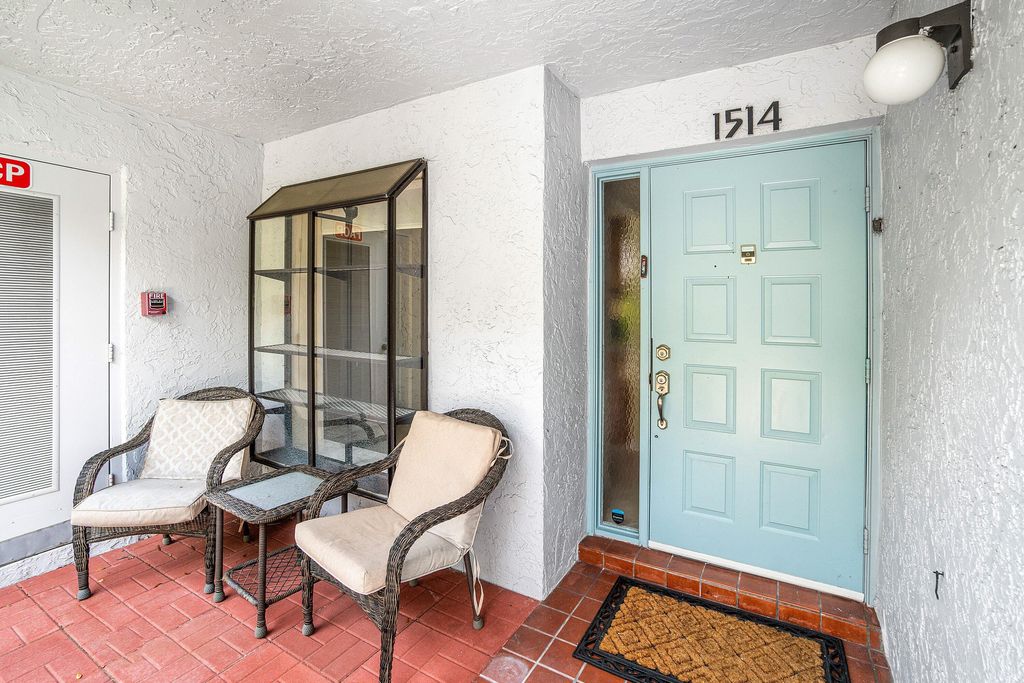Photo of 5054 Golfview Court #1514, Delray Beach, FL 33484 (MLS # B26027728)