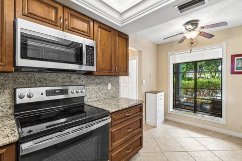 Tiny photo for 5054 Golfview Court #1514, Delray Beach, FL 33484 (MLS # B26027728)