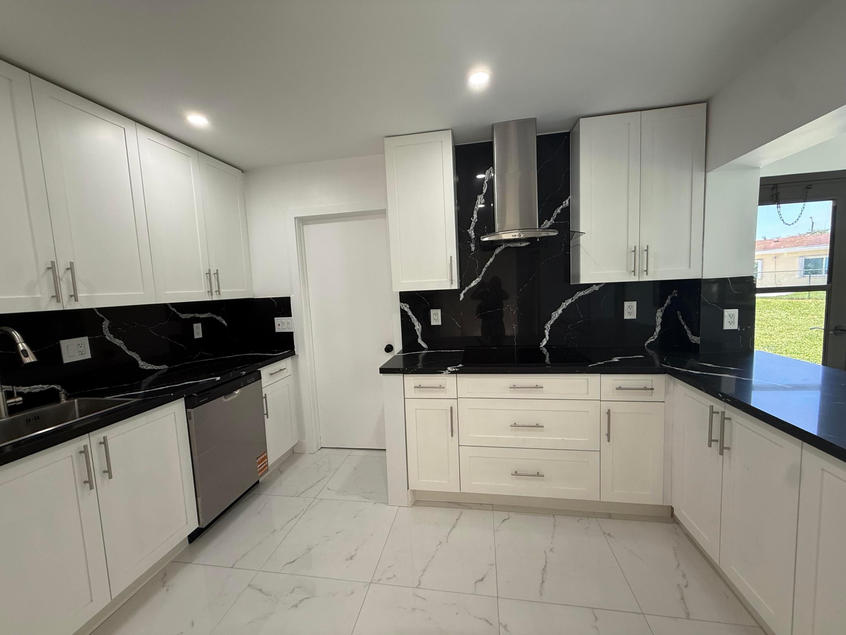 WESTWOOD COMMUNITY 3 - Residential