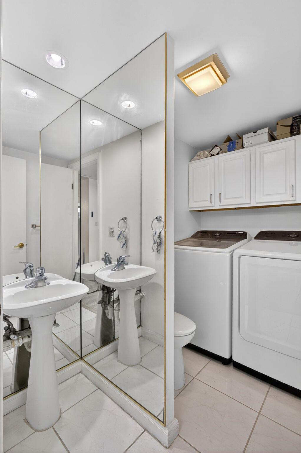 GLENWOOD TWNHS - Residential