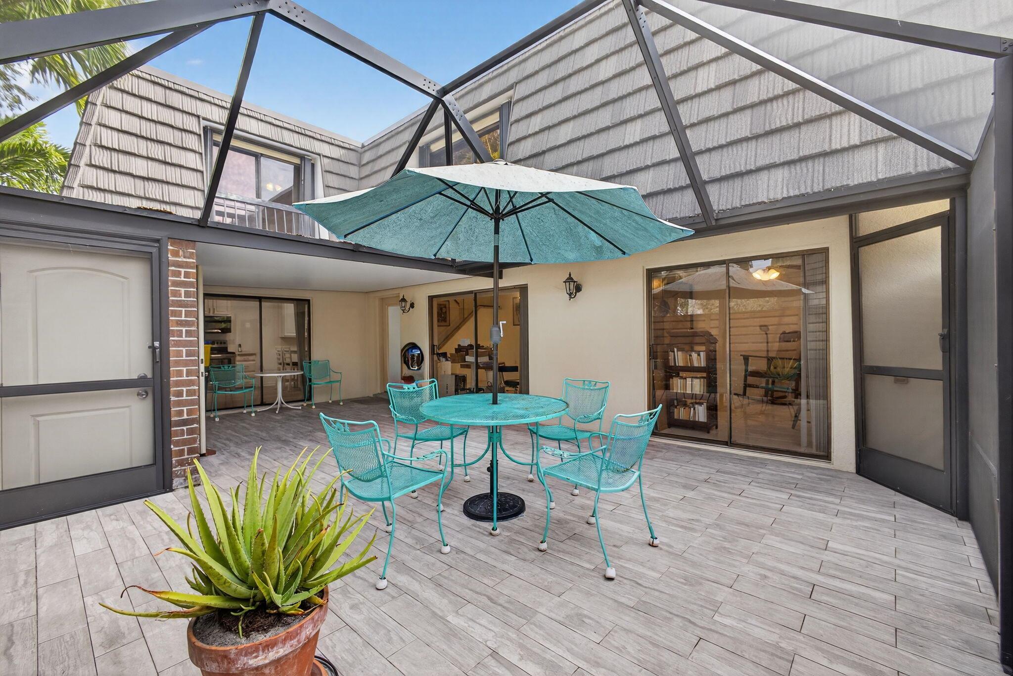 GLENWOOD TWNHS - Residential