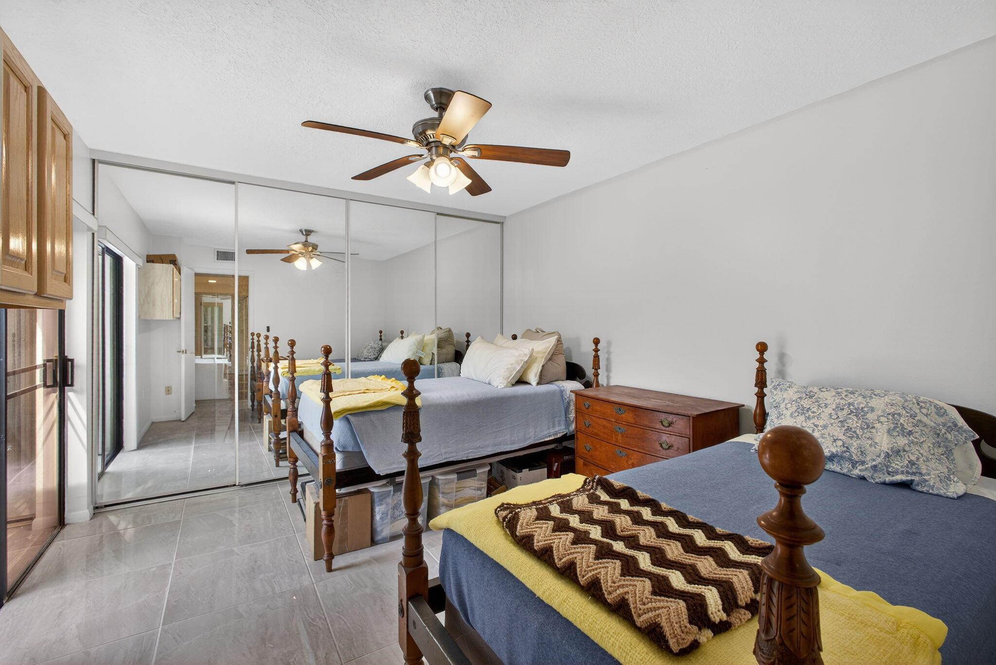 GLENWOOD TWNHS - Residential