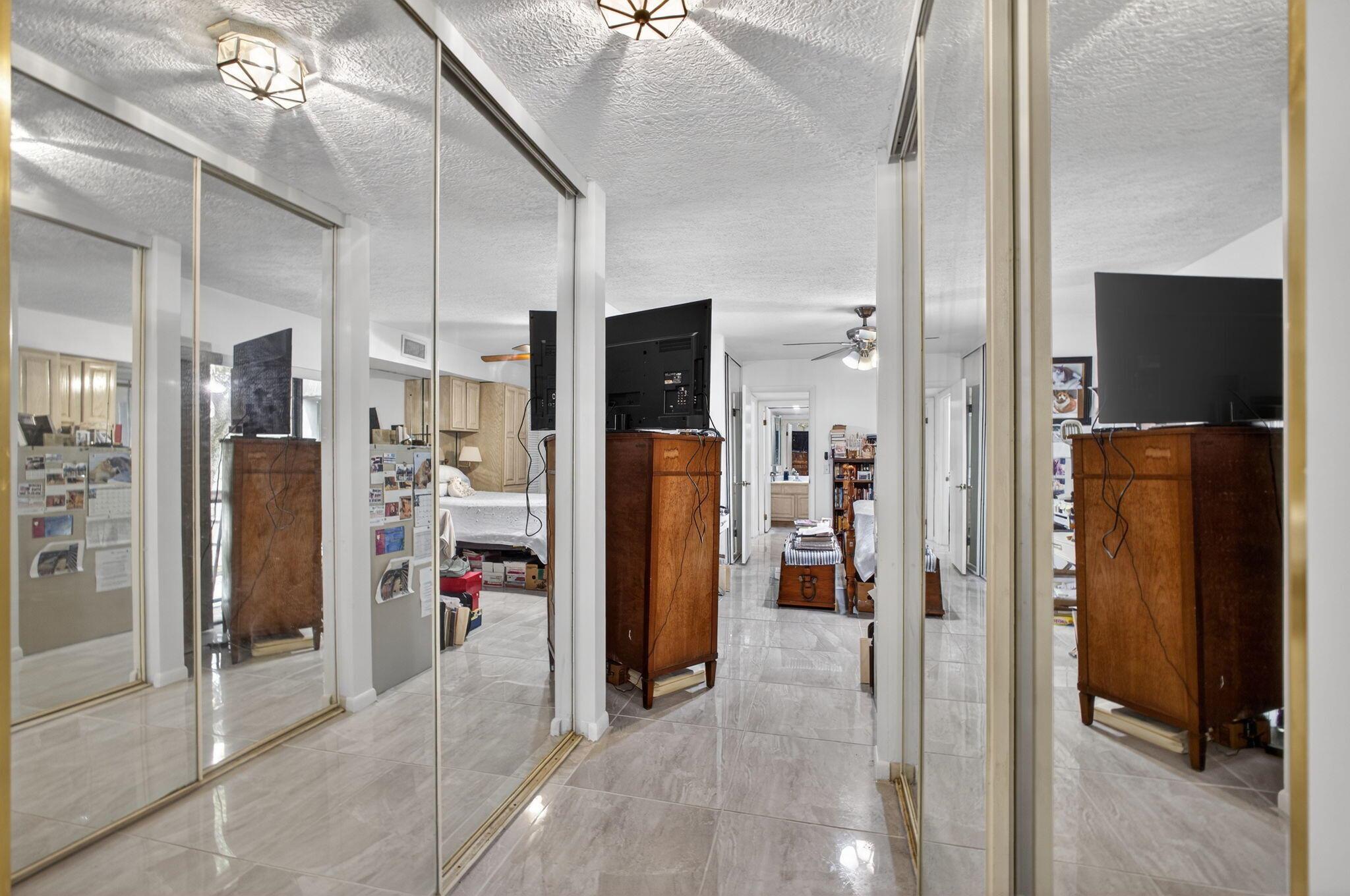 GLENWOOD TWNHS - Residential