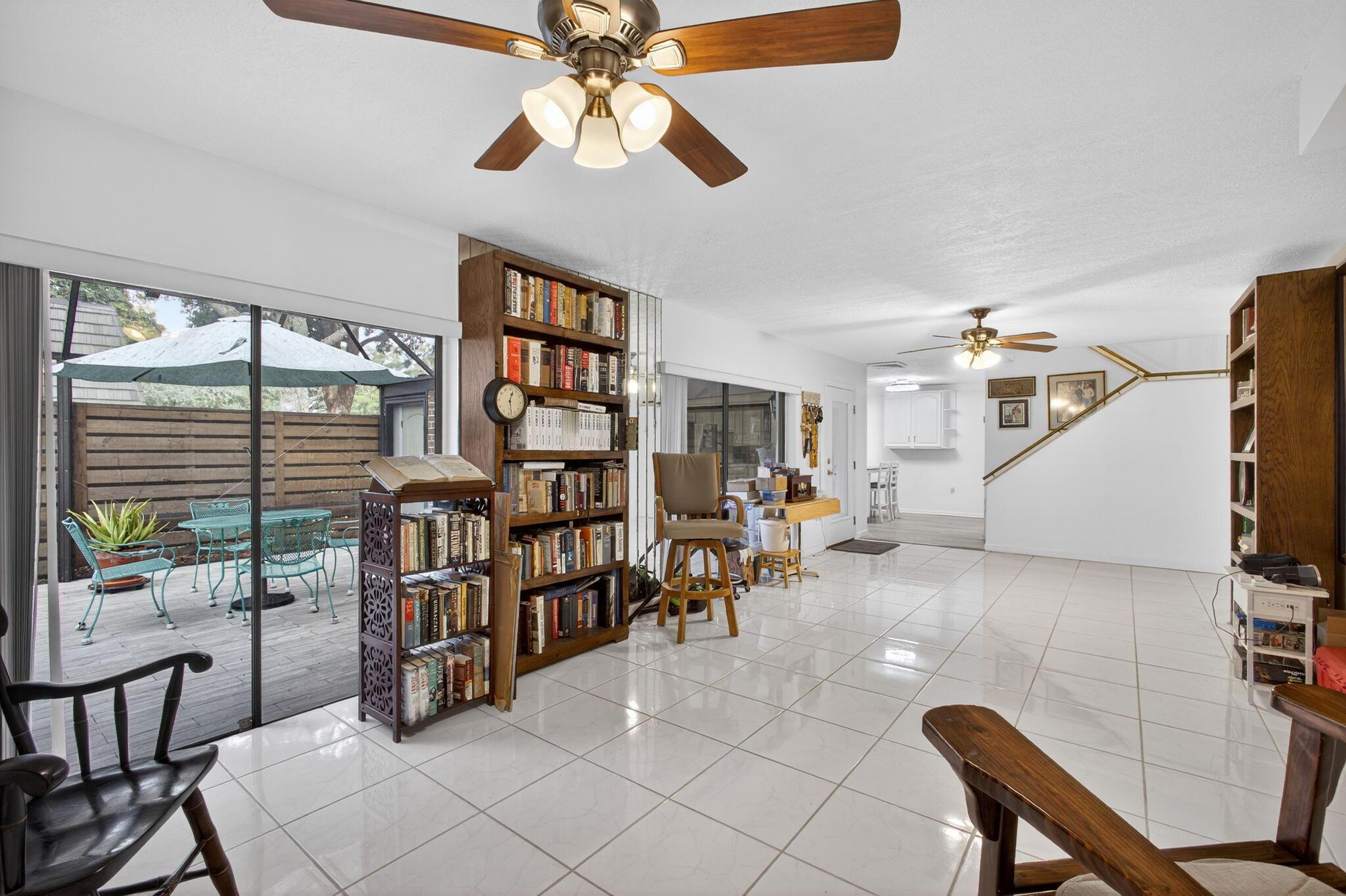 GLENWOOD TWNHS - Residential