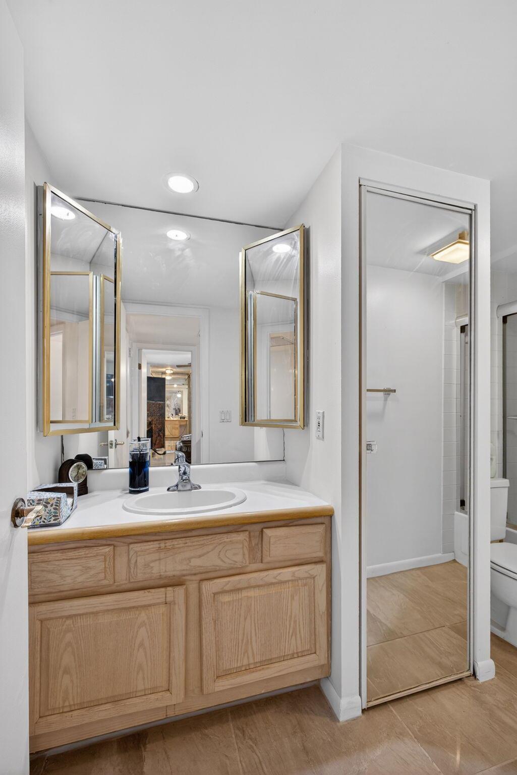 GLENWOOD TWNHS - Residential