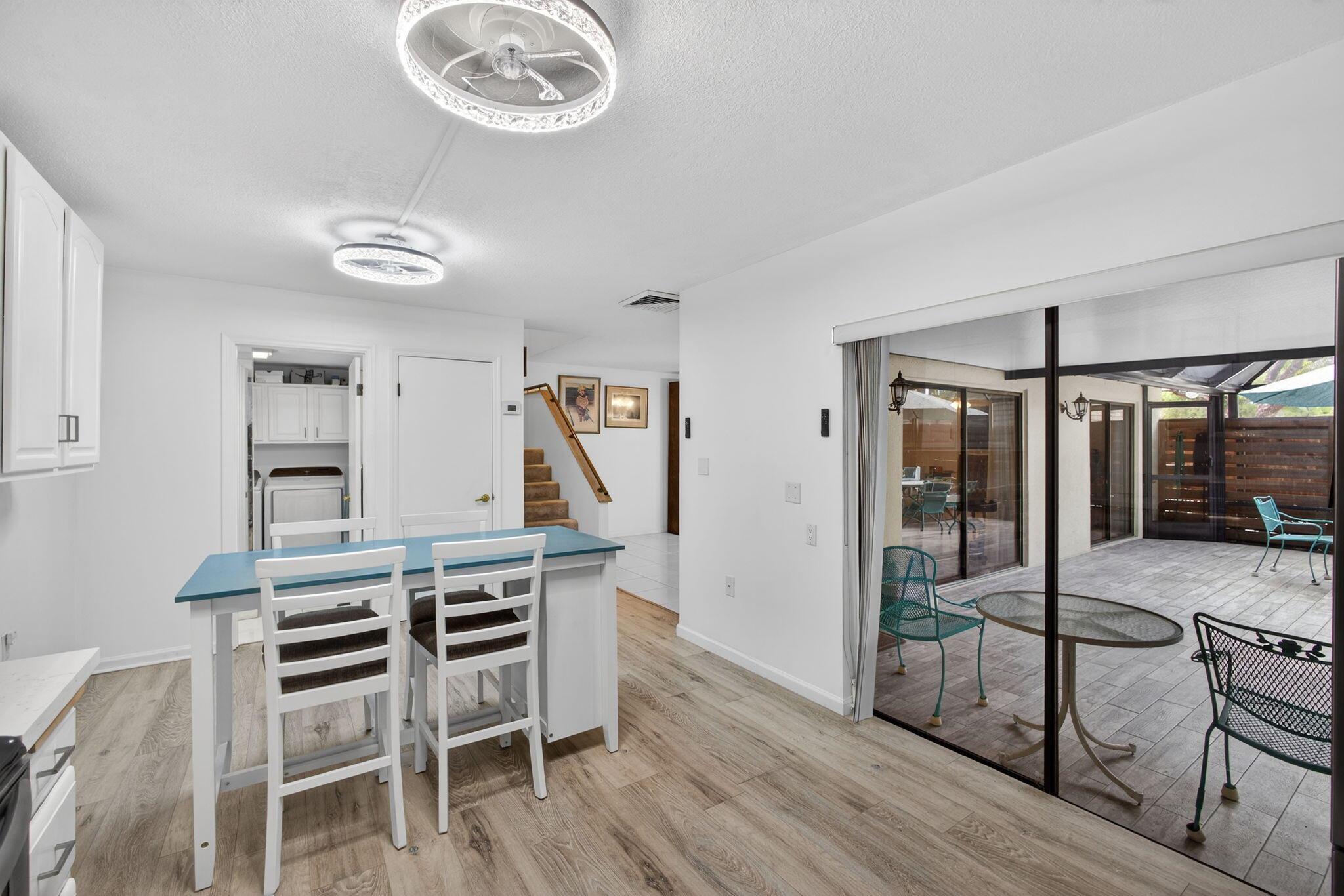 GLENWOOD TWNHS - Residential