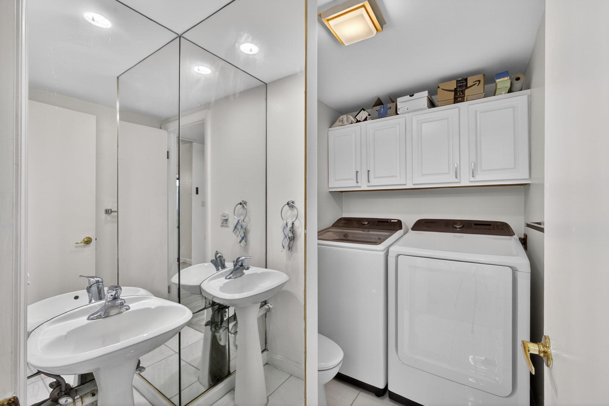 GLENWOOD TWNHS - Residential