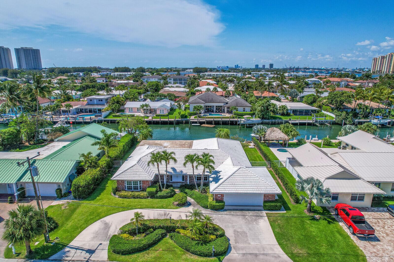 PALM BEACH ISLES 2 - Residential