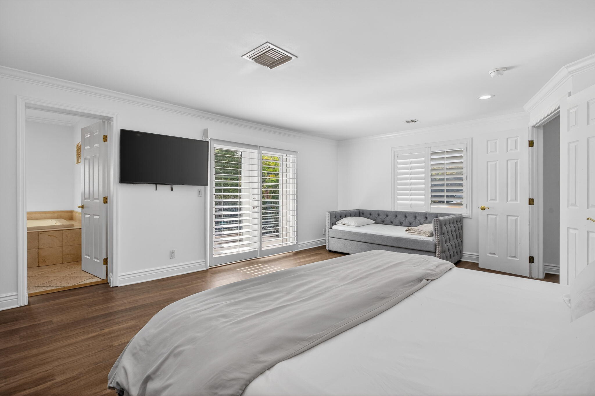 Central Oakland Park - Residential