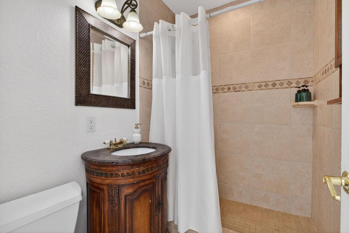 Central Oakland Park - Residential