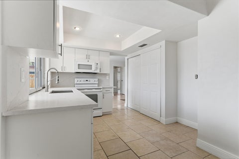 Tiny photo for 2000 NW 91ST Way, Sunrise, FL 33322 (MLS # B26079410)